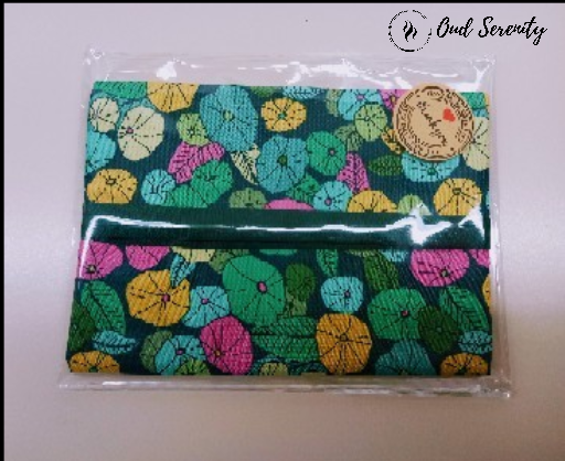 Handmade tissue pouch
