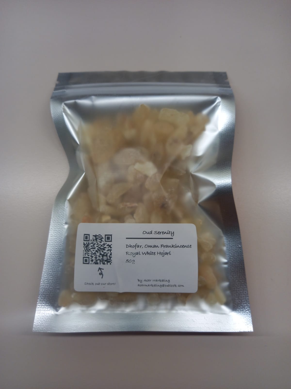 Hojari White Frankincense Boswellia Sacra Al- Luban Olibanum Ru Xiang Kemenyan Arab from Dhofar, Oman